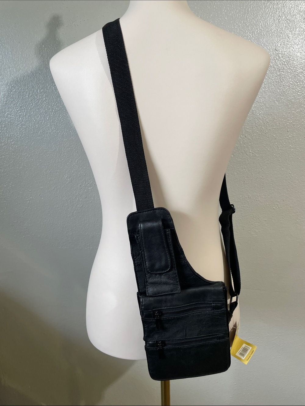 Vintage NWT Black Leather Organizer Crossbody Shoulder Wallet Purse Multi Pocket
